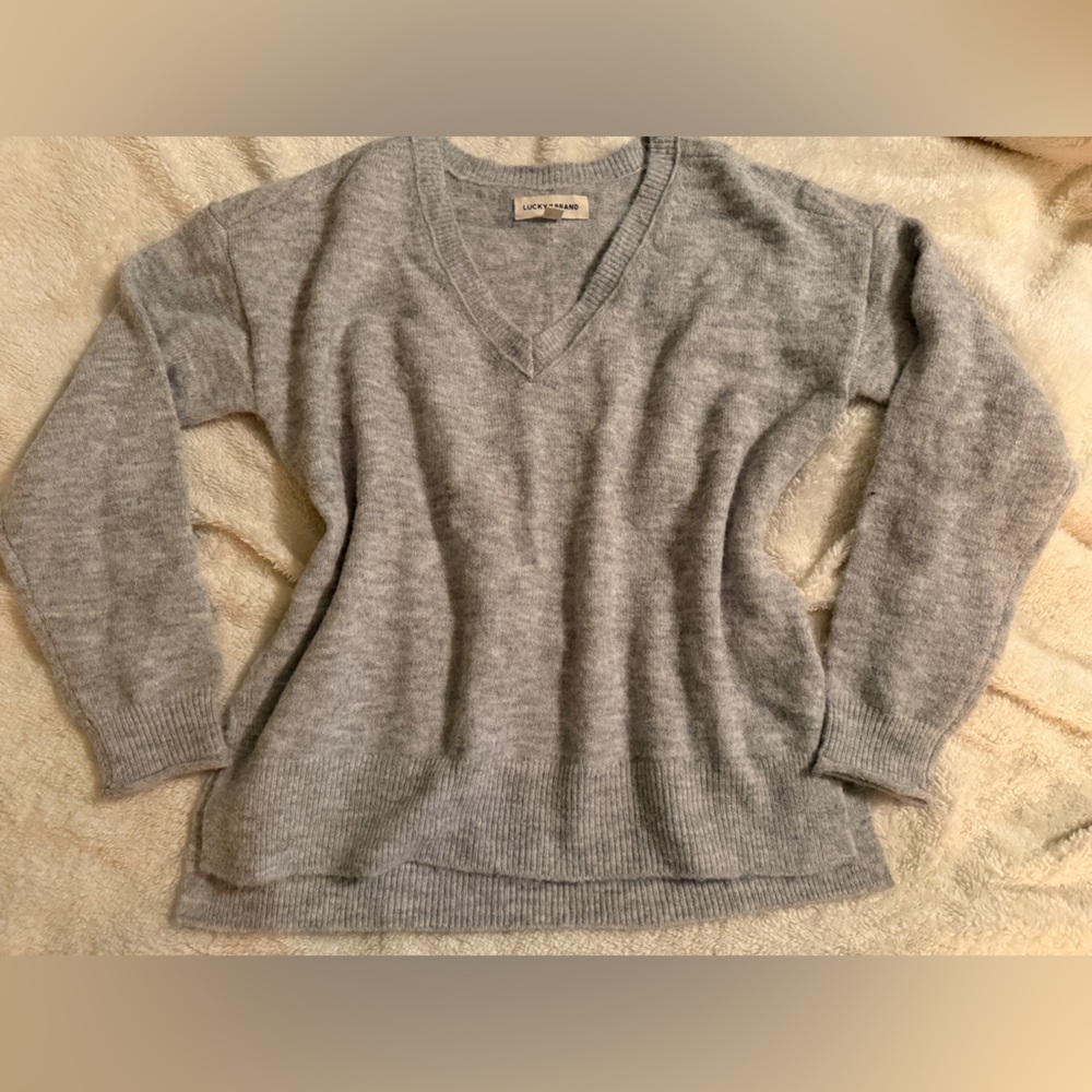 Women’s Size XS Lucky Brand Light Gray Sweater